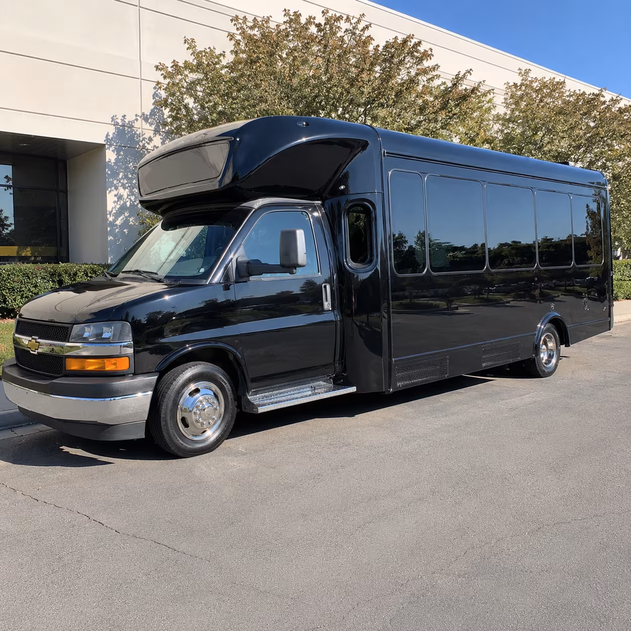 deep ellum uptown dallas richardson party bus rental