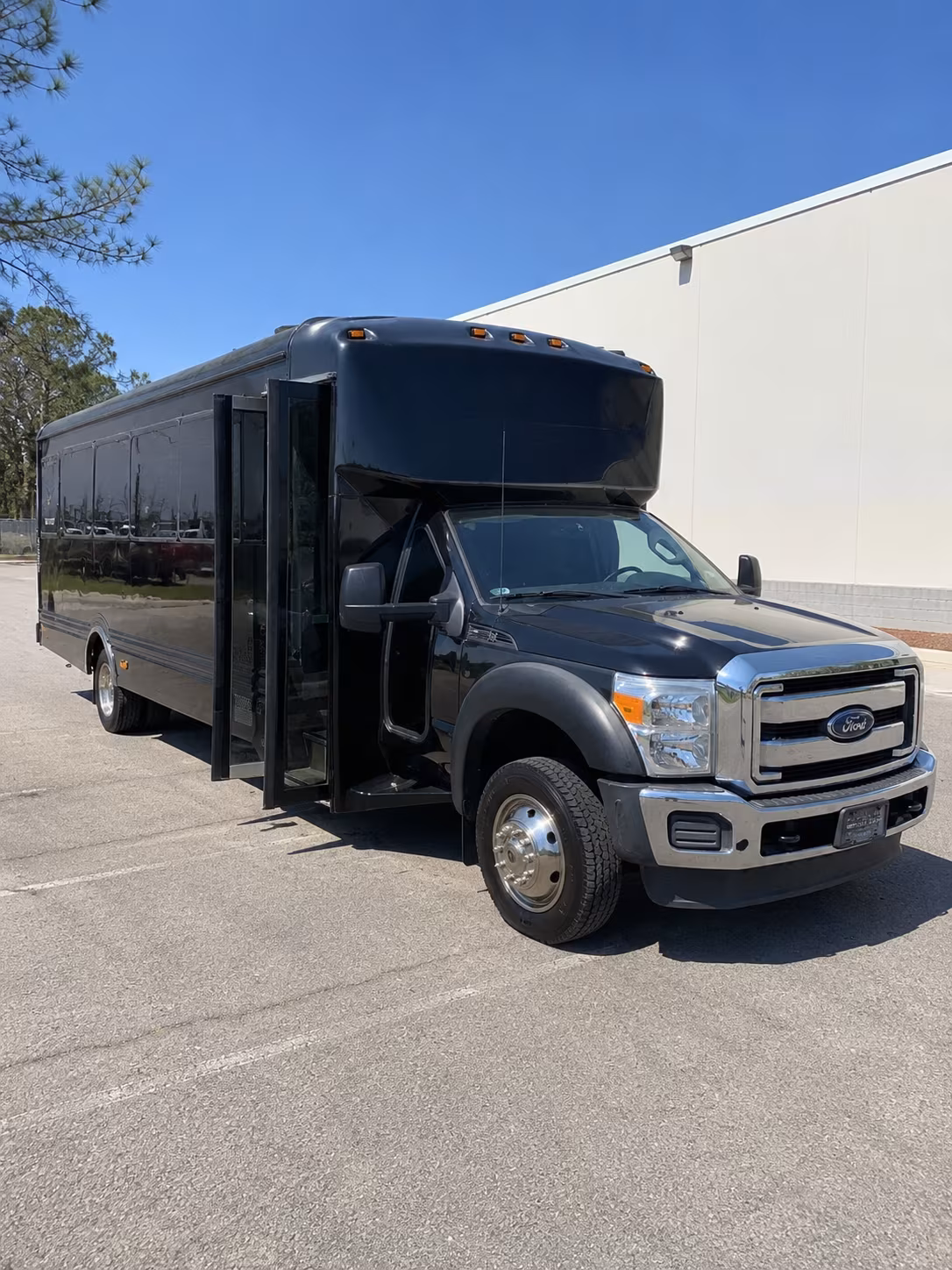 richardson holiday party bus rental