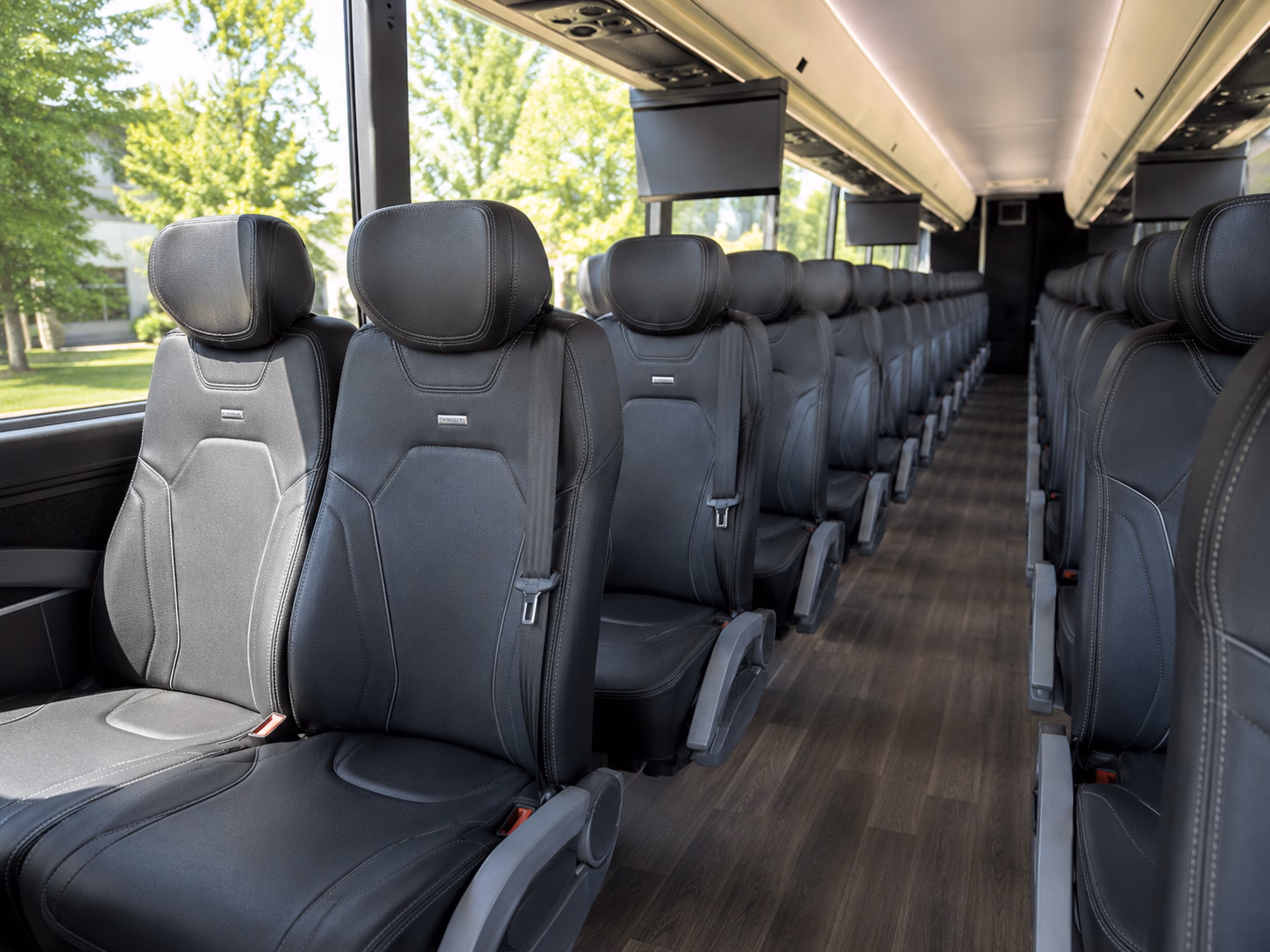 shuttle guests between richardson hotels and dallas venues without the us 75 headache